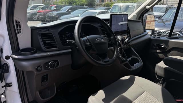 2025 Ford Transit Passenger Wagon 350 XLT