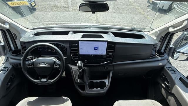 2025 Ford Transit Passenger Wagon 350 XLT
