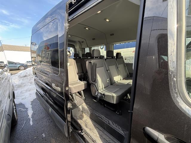2024 Ford Transit Passenger Wagon 350 XLT
