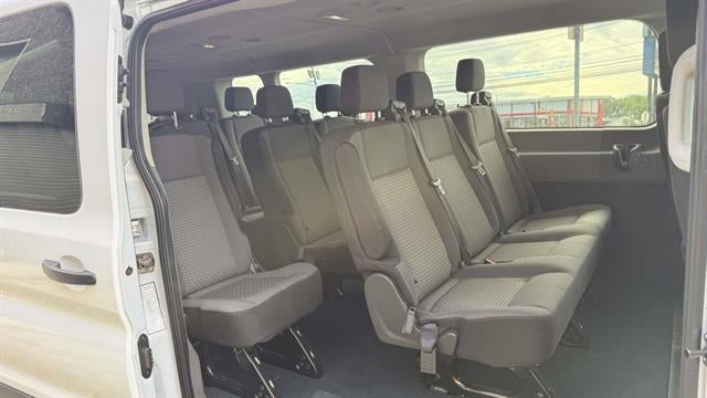2026 Ford Transit Passenger Wagon 350 XL