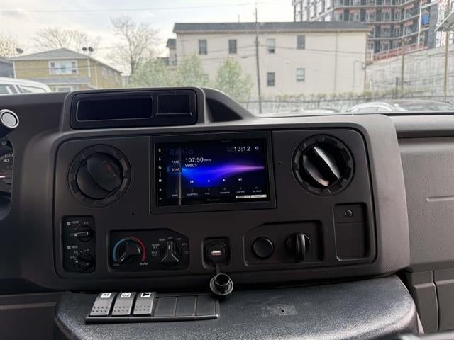 2016 Ford Econoline Commercial Cutaway E-450 SD