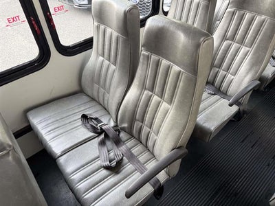 2016 Ford Econoline Commercial Cutaway E-450 SD