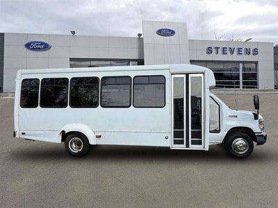 2016 Ford Econoline Commercial Cutaway E-450 SD