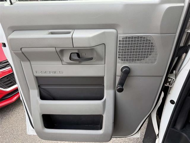 2016 Ford Econoline Commercial Cutaway E-450 SD