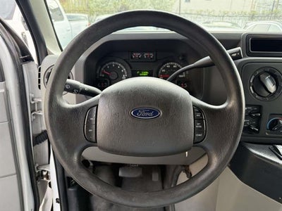 2016 Ford Econoline Commercial Cutaway E-450 SD