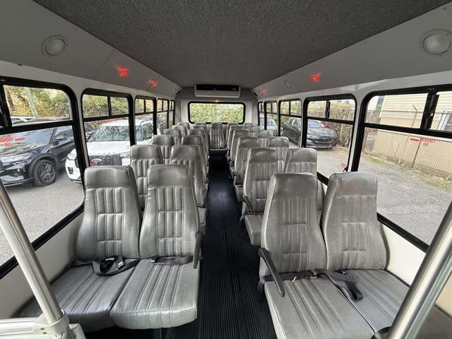 2016 Ford Econoline Commercial Cutaway E-450 SD
