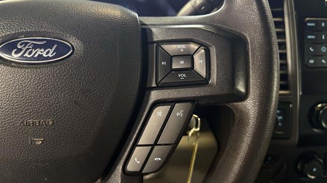2022 Ford Super Duty F-600 DRW 4X4 2dr Regular Cab 145.3-205.3 in. WB
