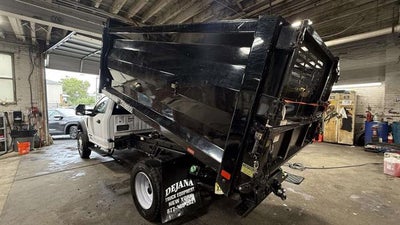 2022 Ford Super Duty F-600 DRW 4X4 2dr Regular Cab 145.3-205.3 in. WB