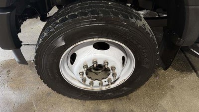 2022 Ford Super Duty F-600 DRW 4X4 2dr Regular Cab 145.3-205.3 in. WB