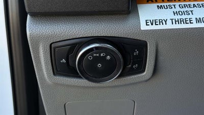 2020 Ford Super Duty F-550 DRW 4X4 2dr Regular Cab 145.3-205.3 in. WB
