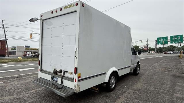 2022 Ford E-Series Cutaway E-350 SD