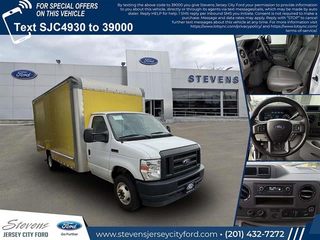 2022 Ford E-Series Cutaway E-350 SD
