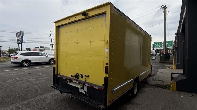 2022 Ford E-Series Cutaway E-350 SD