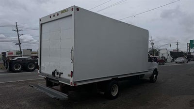2024 Ford E-Series Cutaway E-450 SD