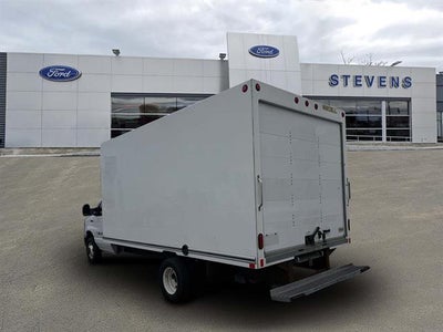 2024 Ford E-Series Cutaway E-450 SD