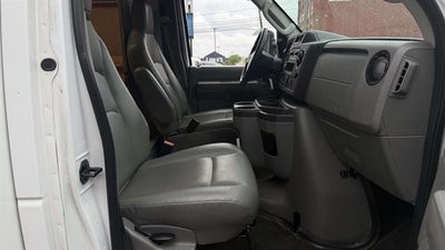 2024 Ford E-Series Cutaway E-450 SD