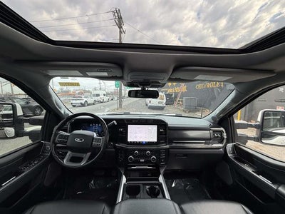 2023 Ford Super Duty F-250 SRW Lariat