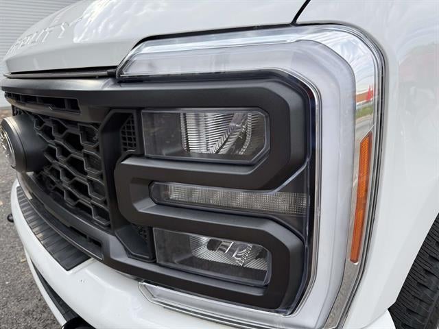 2023 Ford Super Duty F-250 SRW Lariat