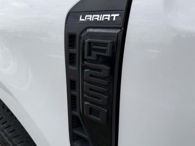 2023 Ford Super Duty F-250 SRW Lariat