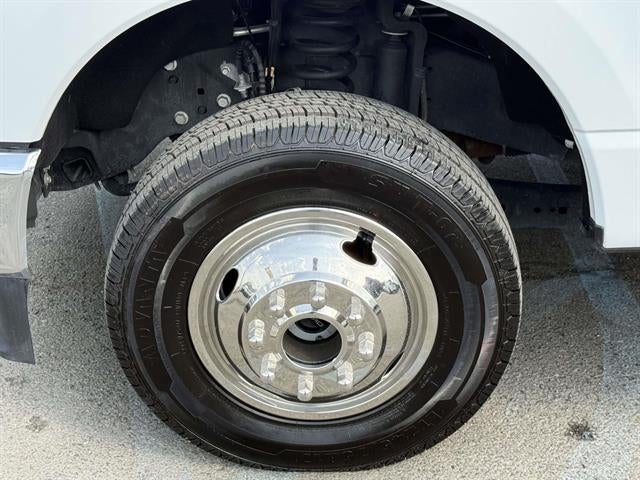 2024 Ford Super Duty F-350 DRW XLT