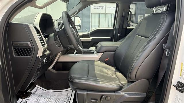 2020 Ford Super Duty F-450 DRW Lariat