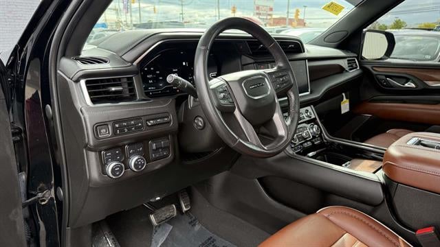 2023 GMC Yukon Denali Ultimate