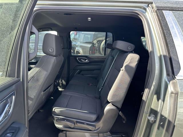 2023 Chevrolet Suburban LS