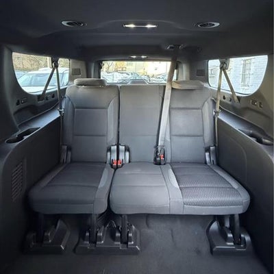 2023 Chevrolet Suburban LS