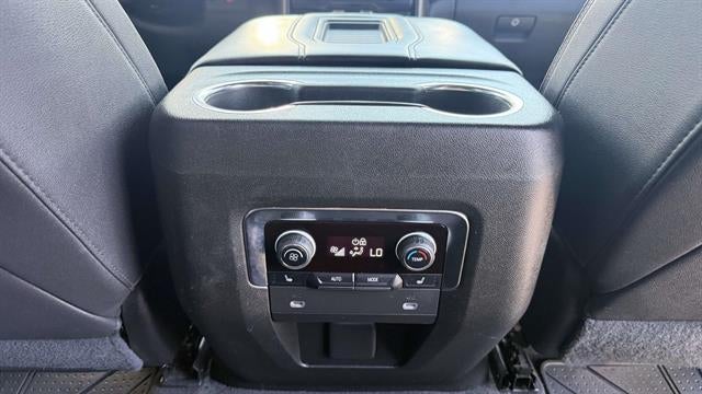 2022 Chevrolet Suburban High Country