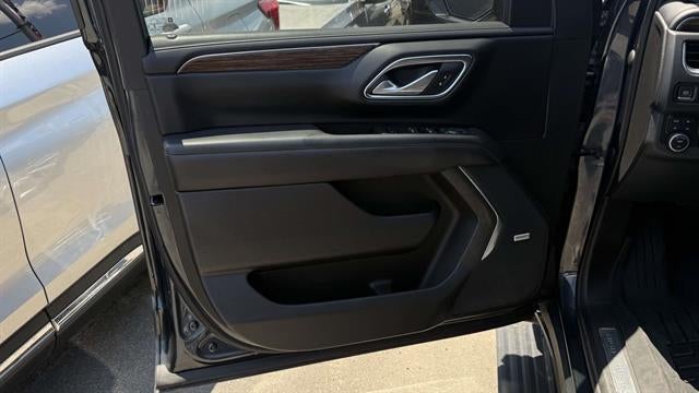 2022 Chevrolet Suburban High Country