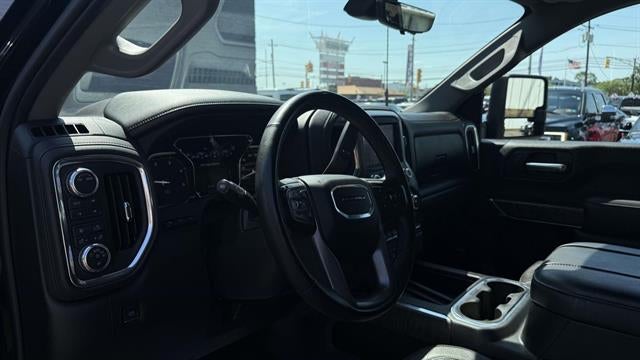 2023 GMC Sierra 2500HD Denali