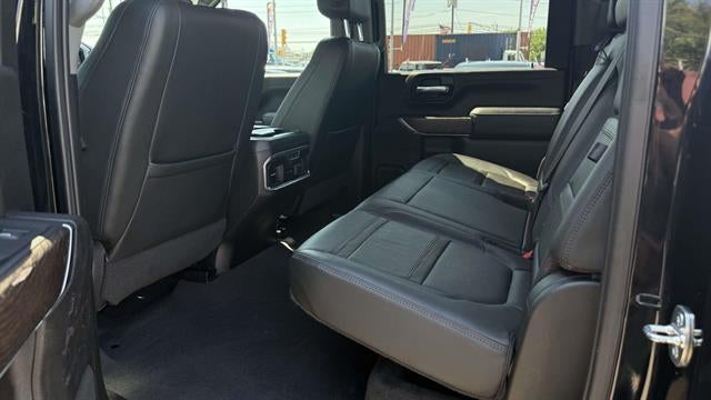 2023 GMC Sierra 2500HD Denali