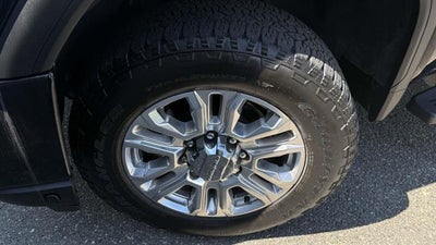 2023 GMC Sierra 2500HD Denali