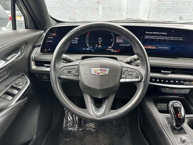 2024 Cadillac XT4 Premium Luxury