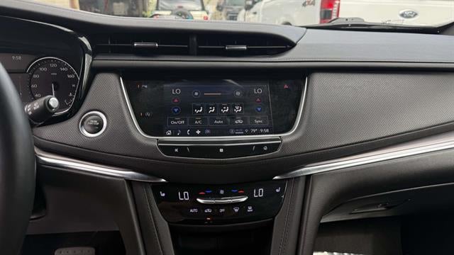 2021 Cadillac XT5 Luxury