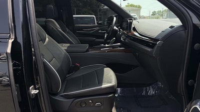 2022 Cadillac Escalade Premium Luxury
