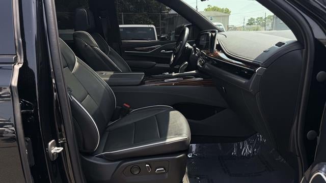 2022 Cadillac Escalade Premium Luxury