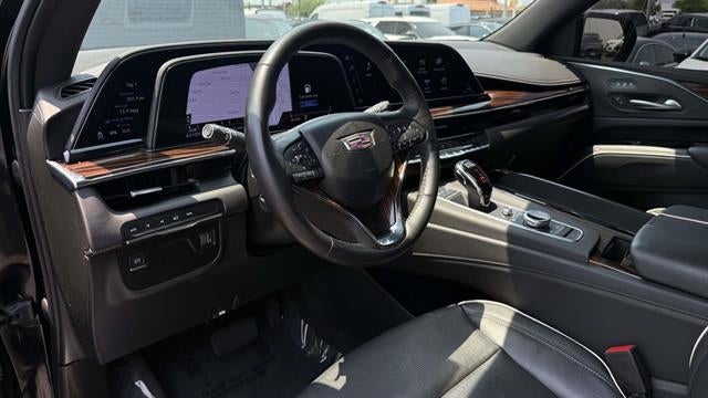 2022 Cadillac Escalade Premium Luxury