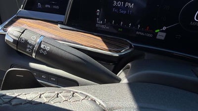 2024 Cadillac Escalade Premium Luxury