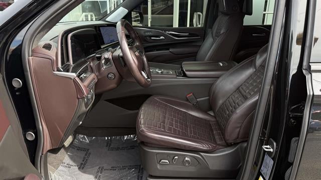 2024 Cadillac Escalade Sport Platinum