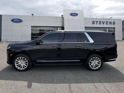 2023 Cadillac Escalade ESV Premium Luxury