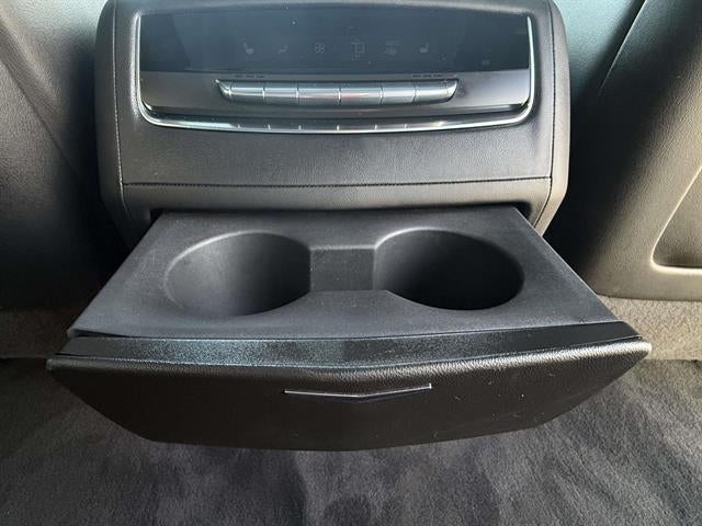 2022 Cadillac Escalade ESV Premium Luxury