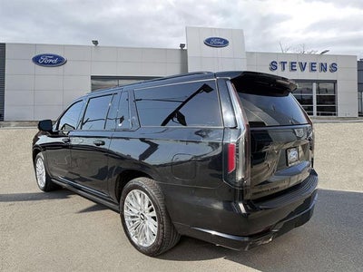 2022 Cadillac Escalade ESV Premium Luxury