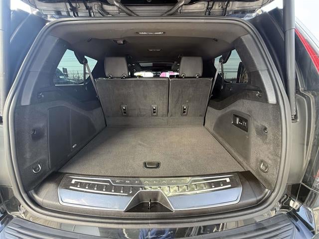 2022 Cadillac Escalade ESV Premium Luxury