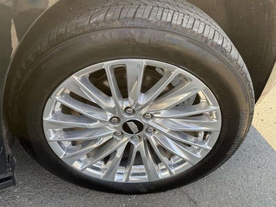 2022 Cadillac Escalade ESV Premium Luxury