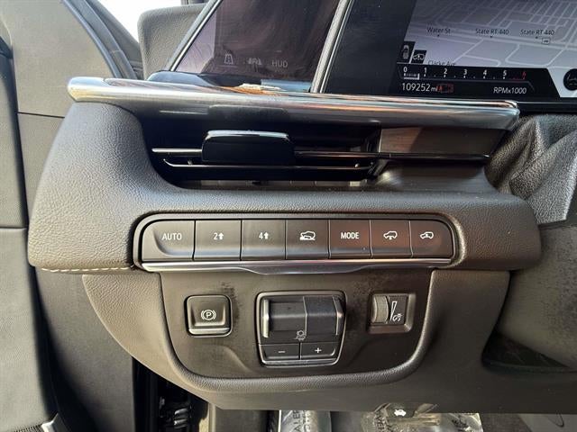 2022 Cadillac Escalade ESV Premium Luxury