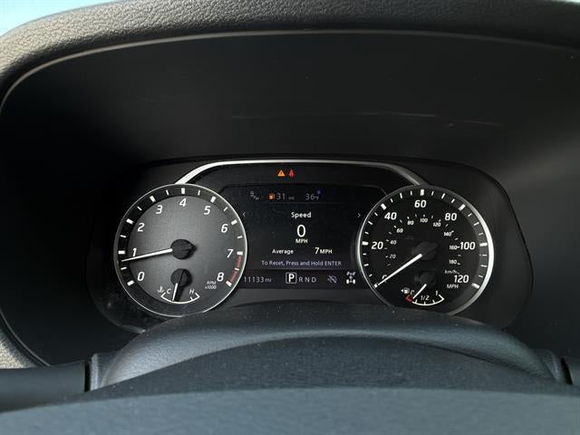 2024 Nissan Frontier SV