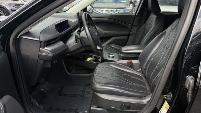 2023 Ford Mustang Mach-E Select