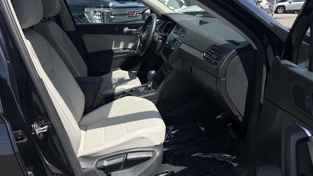 2020 Volkswagen Tiguan 2.0T SE 4Motion