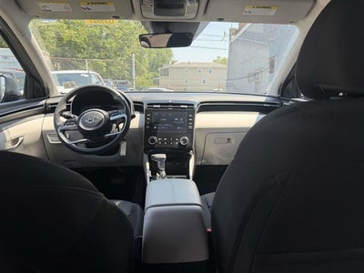 2023 Hyundai Tucson SE
